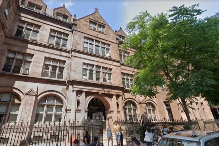 Read more about the article Exploring Top Private Schools in Manhattan: A Parent’s Guide